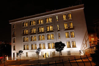 Zind Home Cekmekoy (No Front Desk,Contact The Property Five Days In Advance)
