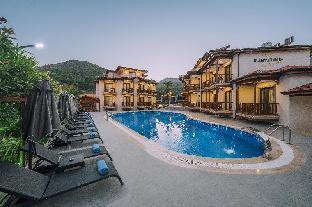 Marvelous Hotel (96km Away From Marmaris)