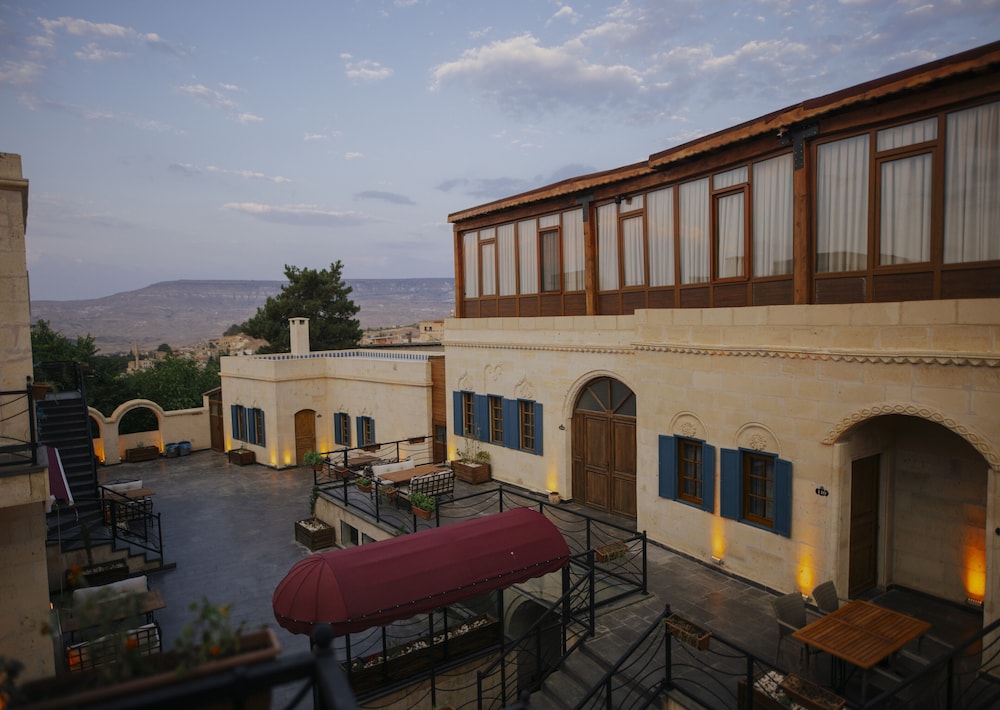 Yilki Cave Suİtes(please Contact The Property 7 Days In Advance)