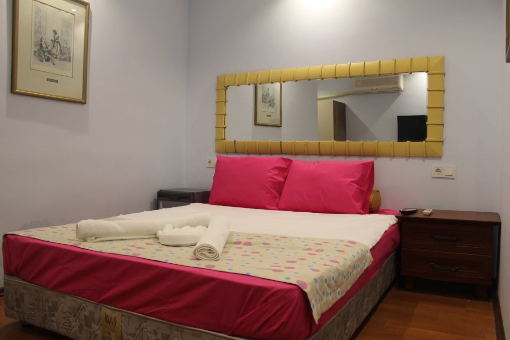 Nest Hotel
