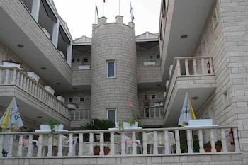Havana Hotel(47Km Away From Antalya)