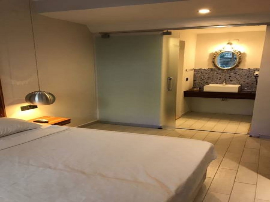 Cle Beach And Boutique (formerly Known As Armar Beach Boutique Hotel)