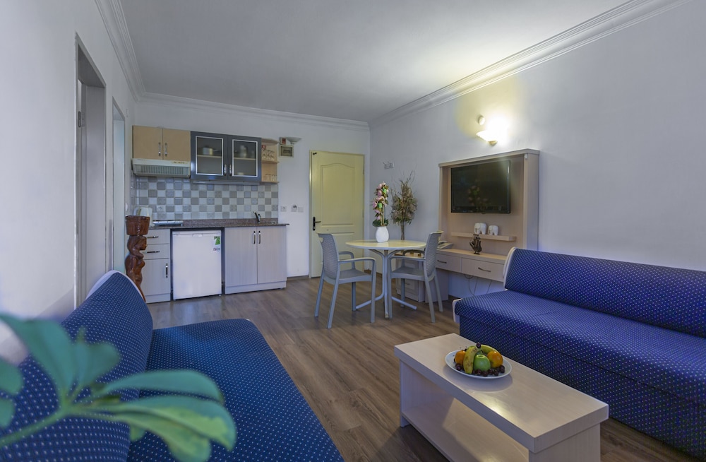 Angora Apart Hotel(also Known As Angora Apart)