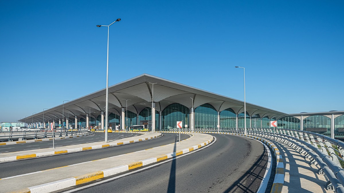 مطار إسطنبول الدولي
