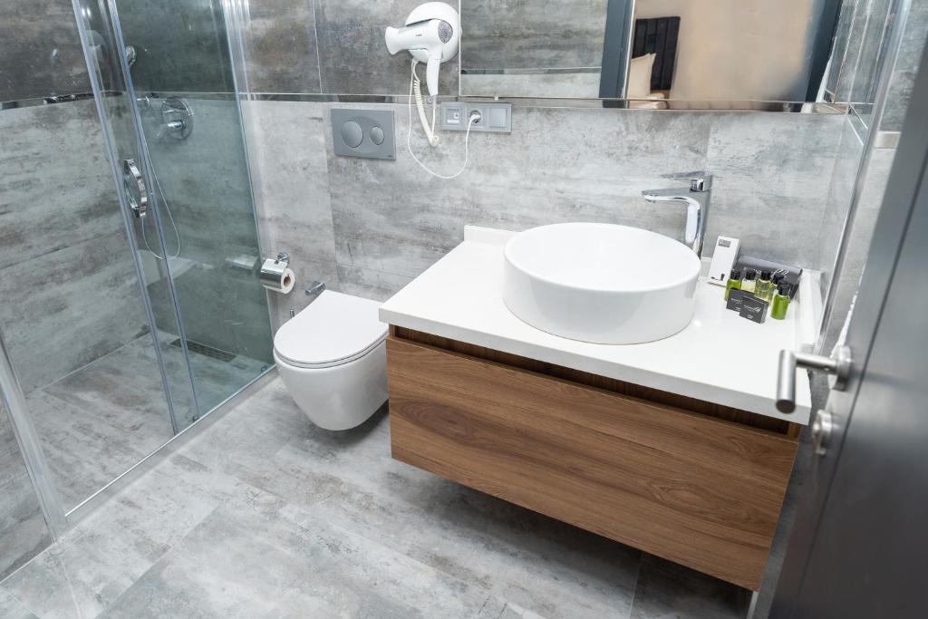 BUSINESS LIFE HOTEL BAKIRKÖY، إسطنبول  | حجز الفنادق بأفضل الأسعار والعروض - سندباد لکل رحلاتک
