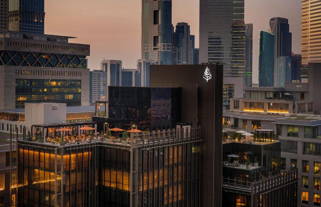 فندق فورسيزونز مركز دبي المالي العالمي، دبي  | حجز الفنادق بأفضل الأسعار والعروض - سندباد لکل رحلاتک