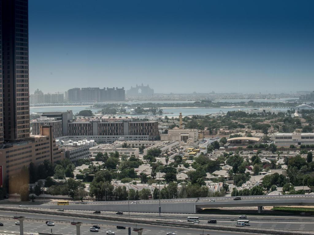 جراند ميلينيوم دبي، دبي  | حجز الفنادق بأفضل الأسعار والعروض - سندباد لکل رحلاتک