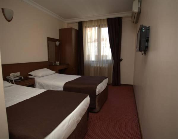 Lyon Hotel İstanbul، إسطنبول  | حجز الفنادق بأفضل الأسعار والعروض - سندباد لکل رحلاتک