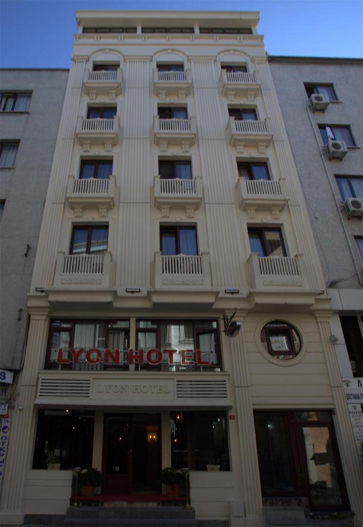 Lyon Hotel İstanbul، إسطنبول  | حجز الفنادق بأفضل الأسعار والعروض - سندباد لکل رحلاتک