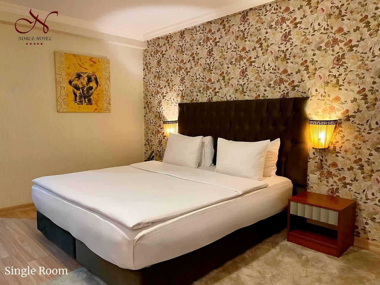 Noble Hotel