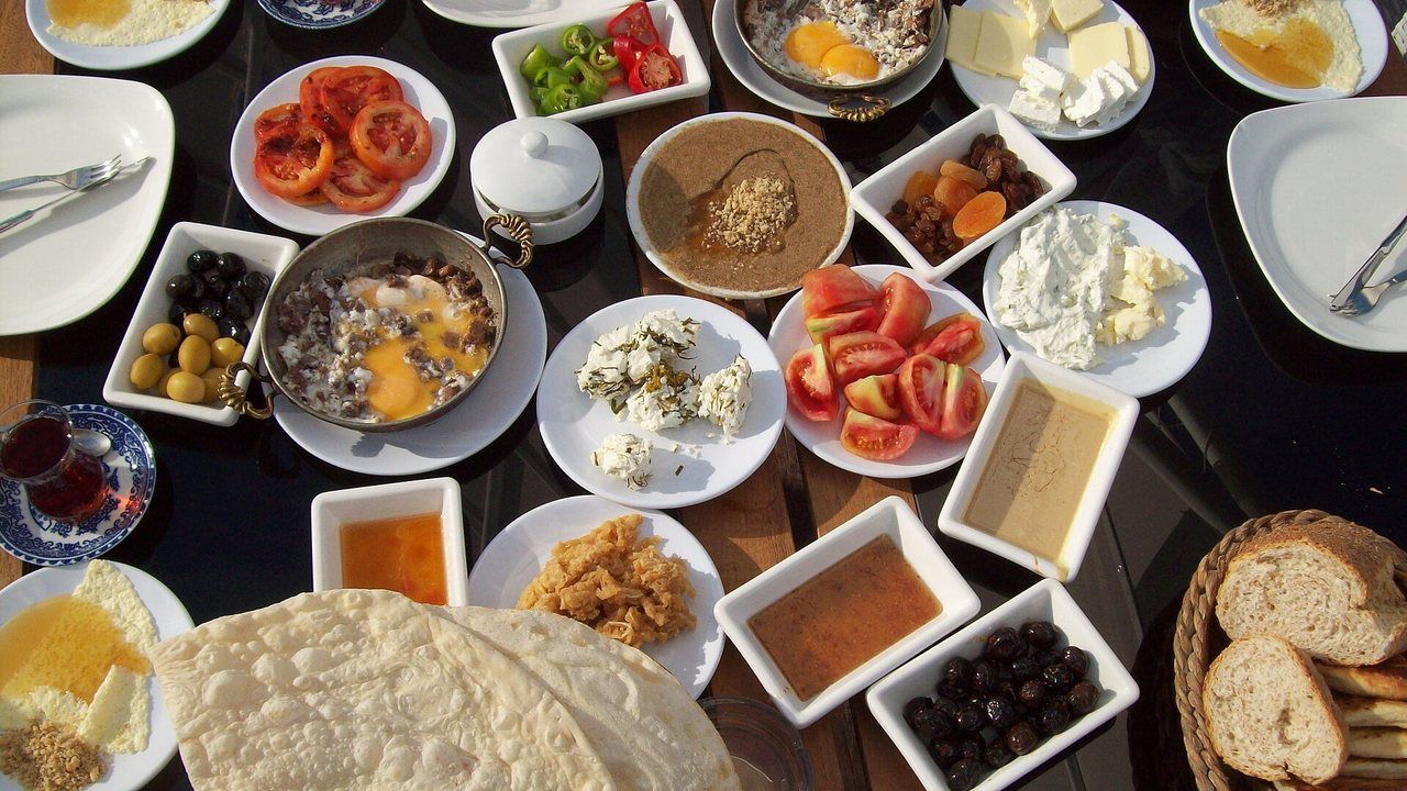 Traditional Van breakfast featuring local cheeses and regional dishes