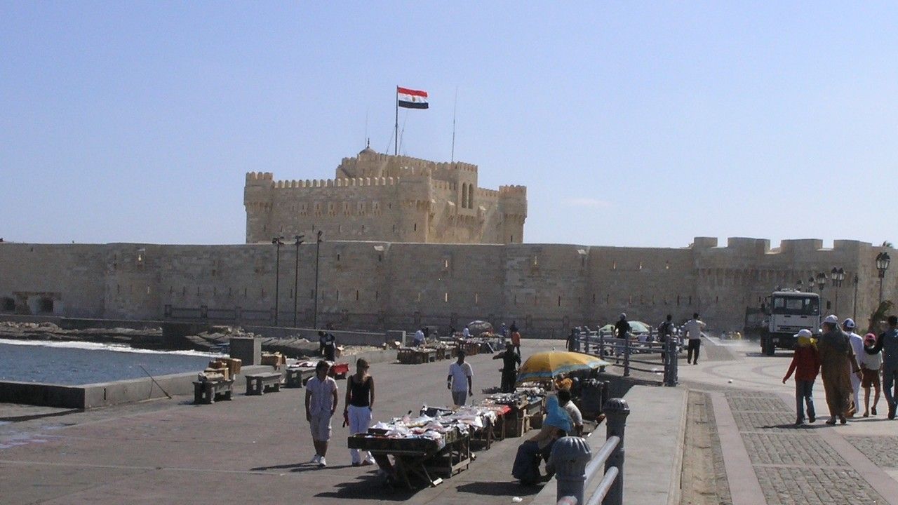 Qaitbay Citadel and the Mediterranean waterfront along the Corniche in Alexandria, Egypt